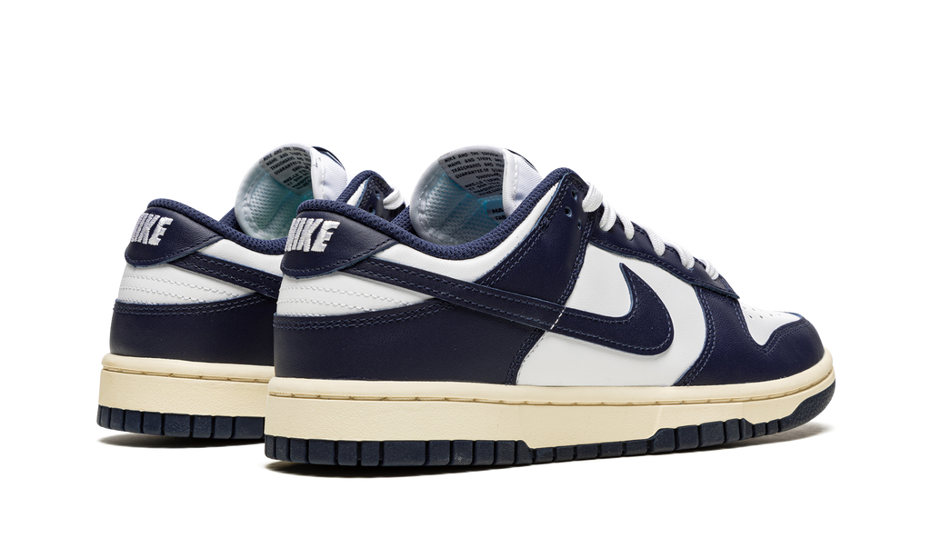 Nike Dunk Low Vintage Navy — view 3