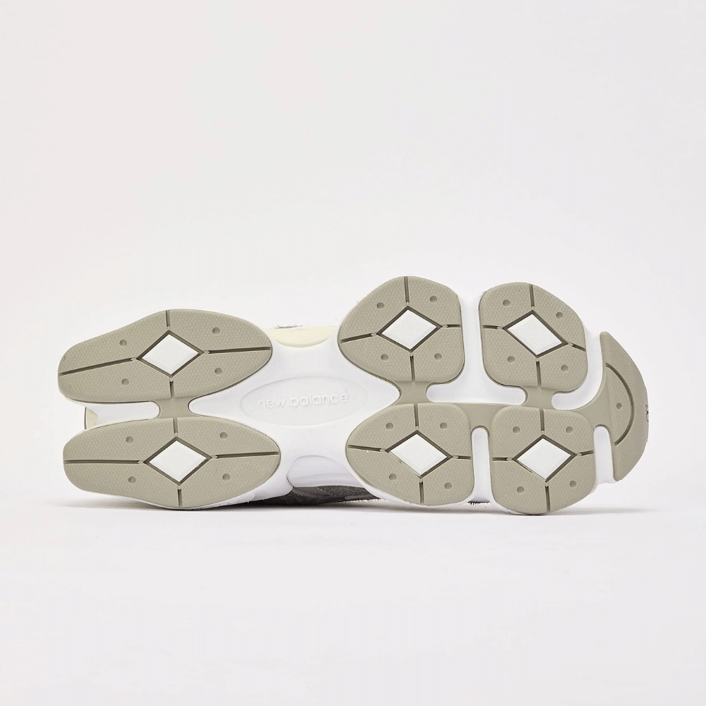 New Balance 9060 Grey White — view 4